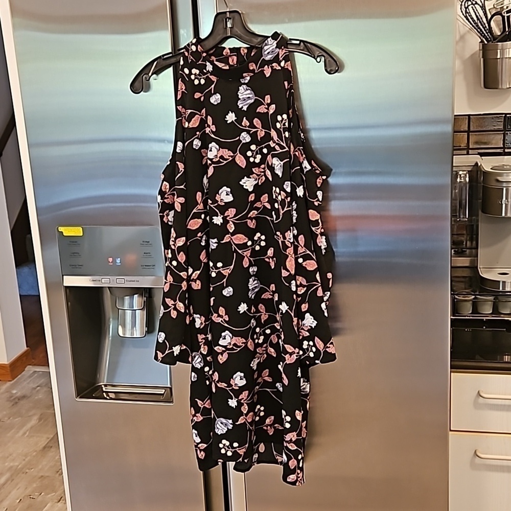 💕VERONICA M💕 Halter Beck Cold Shoulder Ling Sleeve Dress ~ Floral Print M NWT